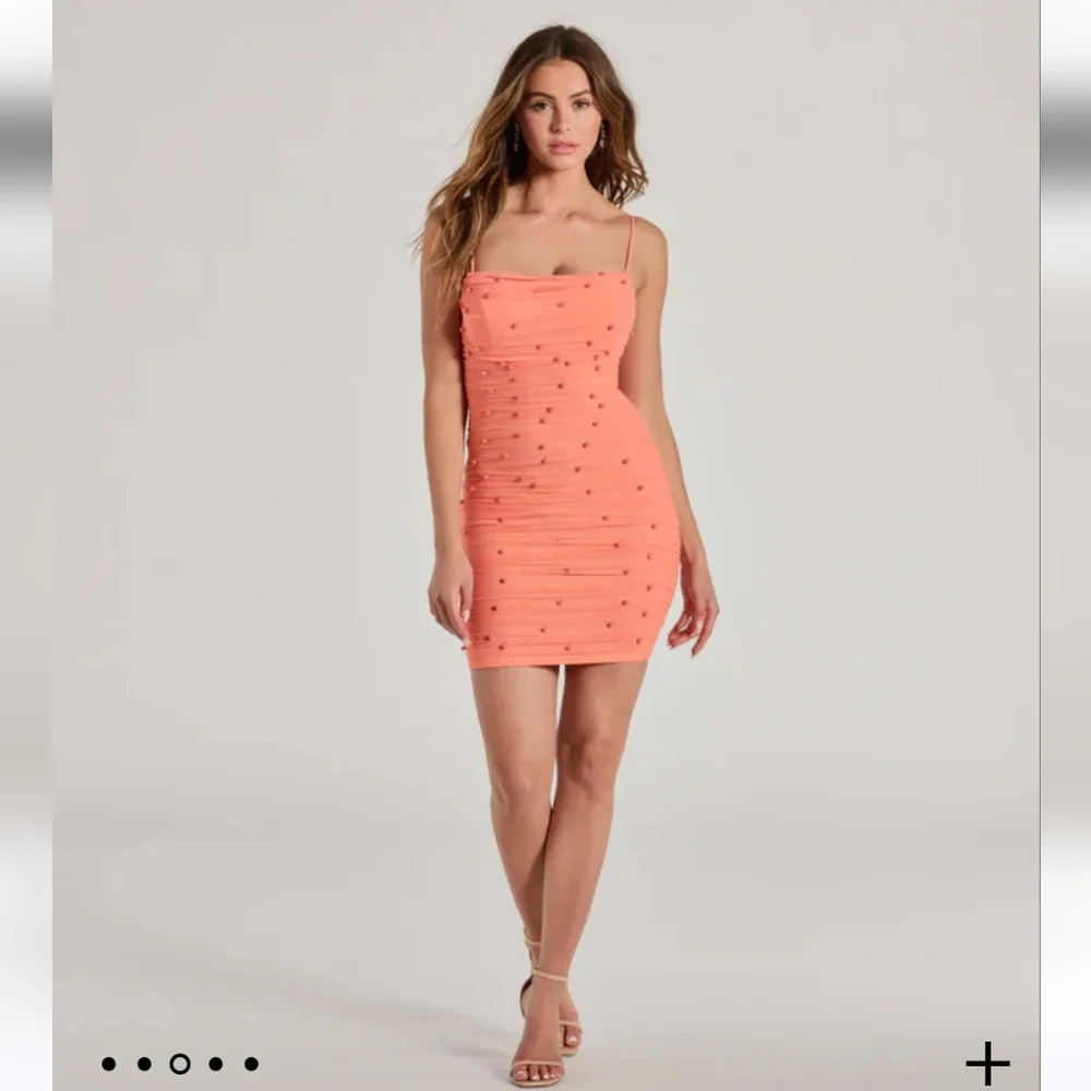 NWT Windsor "Kristen" faux pearl mini party dress- coral, size medium - Picture 3 of 5